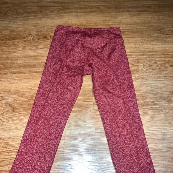 Womens under armour capris - Picture 2 of 4